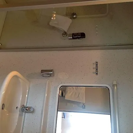 Zum Weinberg Hotel 2*