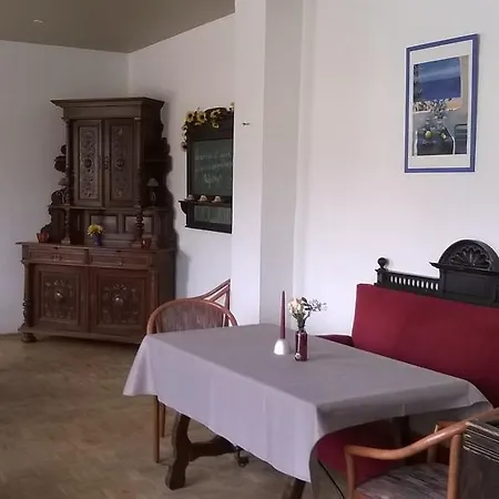 Otel Zum Weinberg