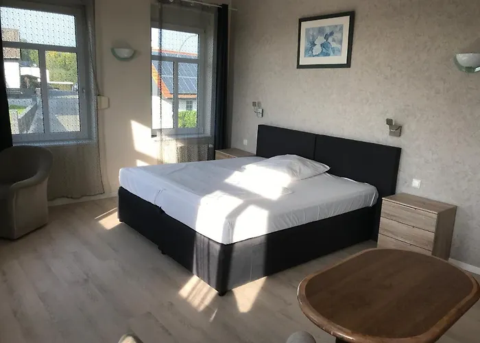 Zum Weinberg Otel Cremlingen
